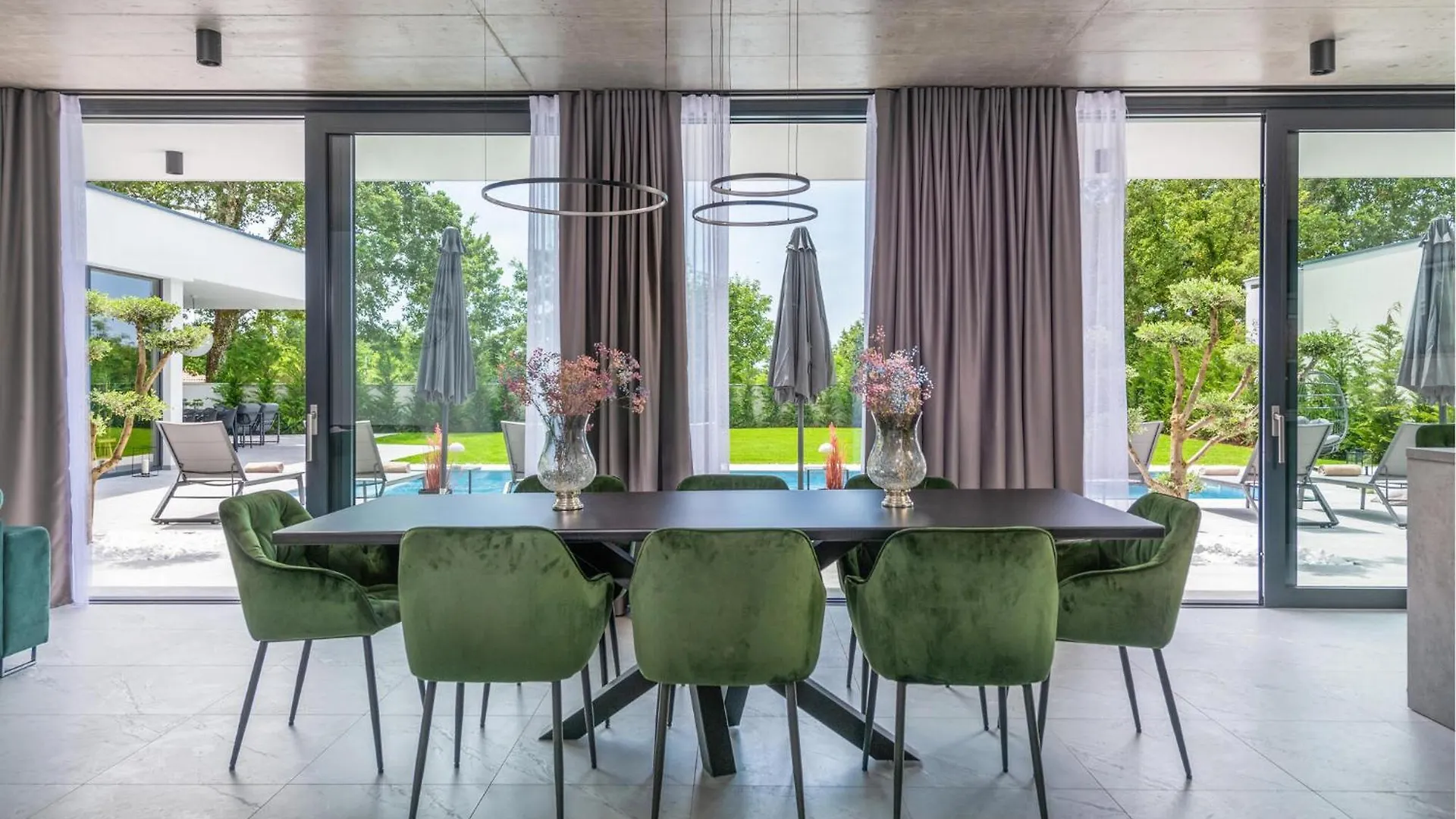 Vakantiehuis Amazing Home In Modrusani With Sauna