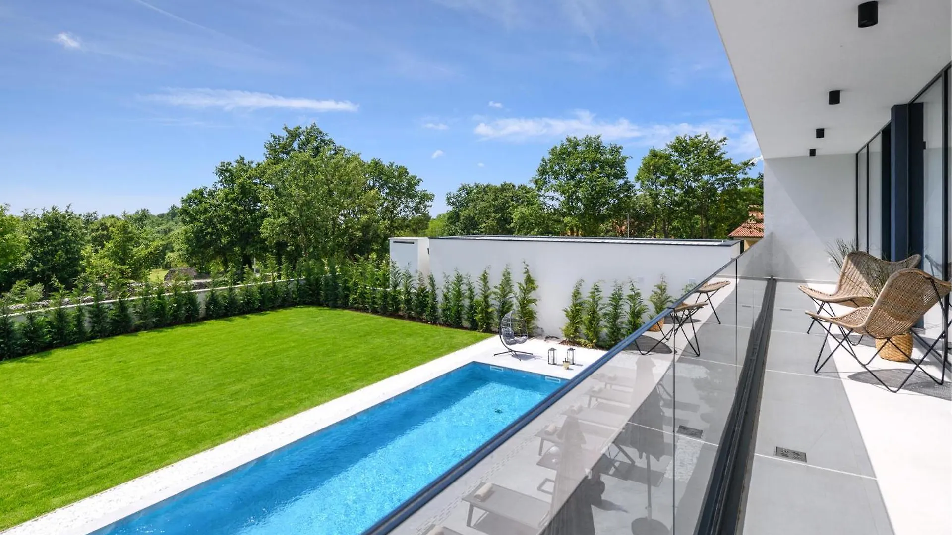 Amazing Home In Modrusani With Sauna Vakantiehuis